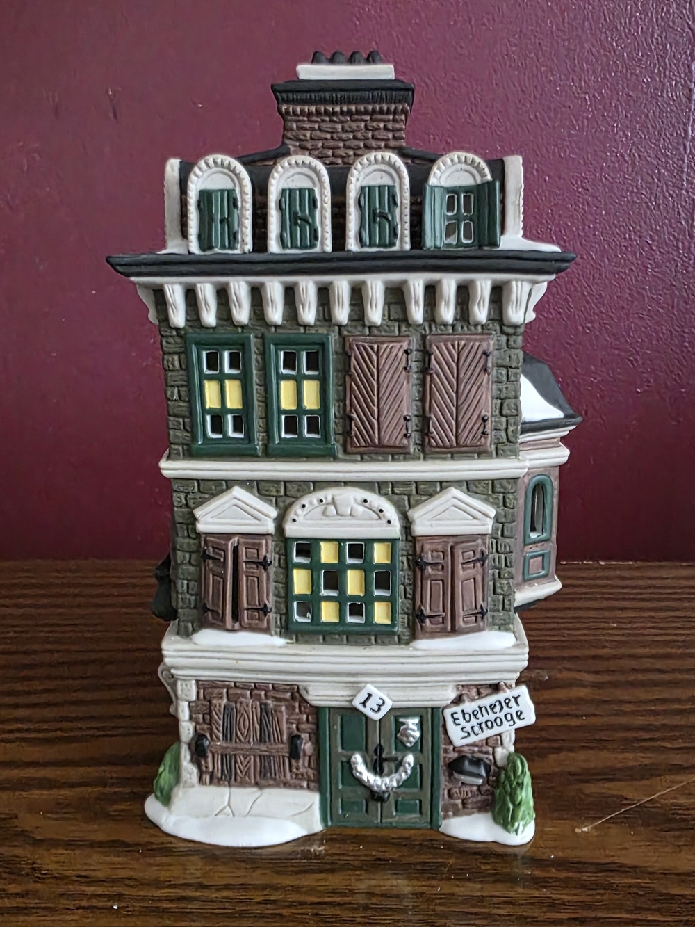 VTG Dept 56 Dickens' Village The Flat of Ebenezer Scrooge Illuminated 1989 Box